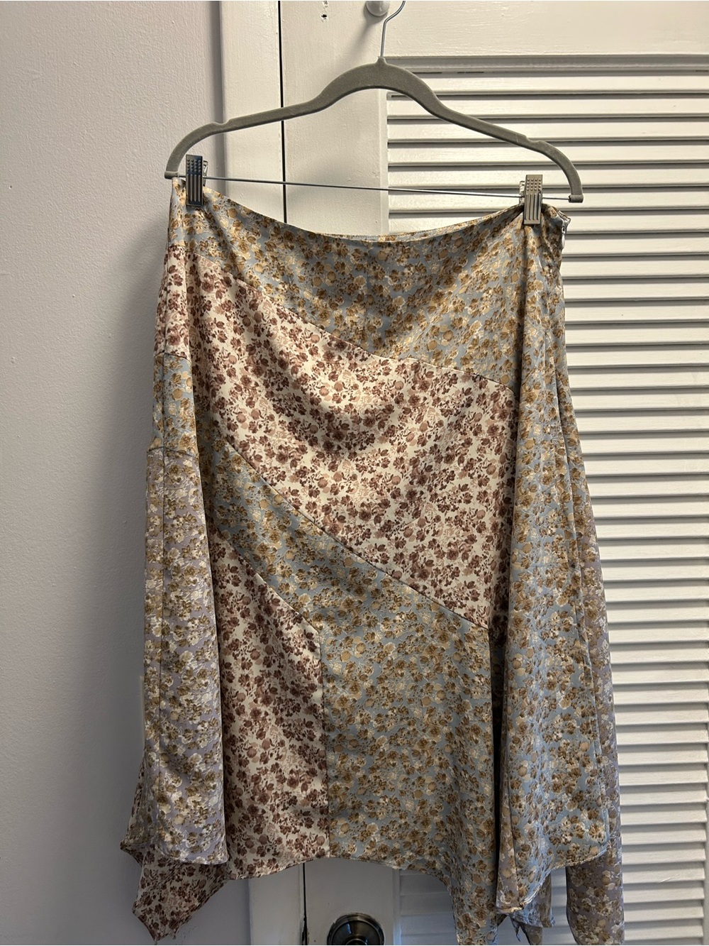 Asymmetrical Floral Midi Skirt in Blue and Cream